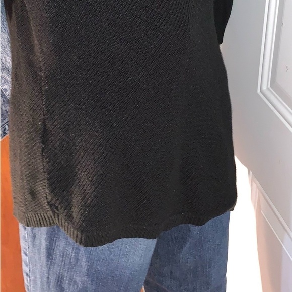 New York & Company outfit black sweater size XL curvy boot cut jeans size 12 - Picture 9 of 15